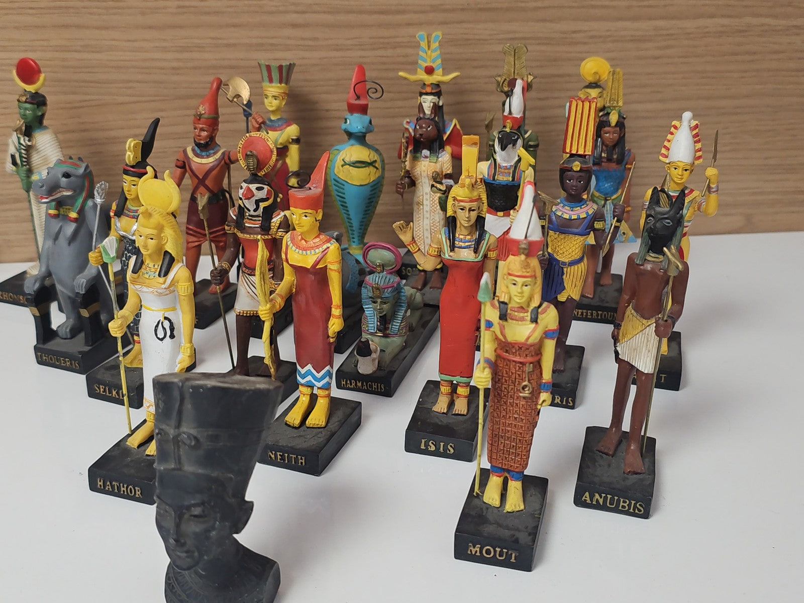Vintage figurines dieux Égypte ancienne + magazines, set collection ancien rare