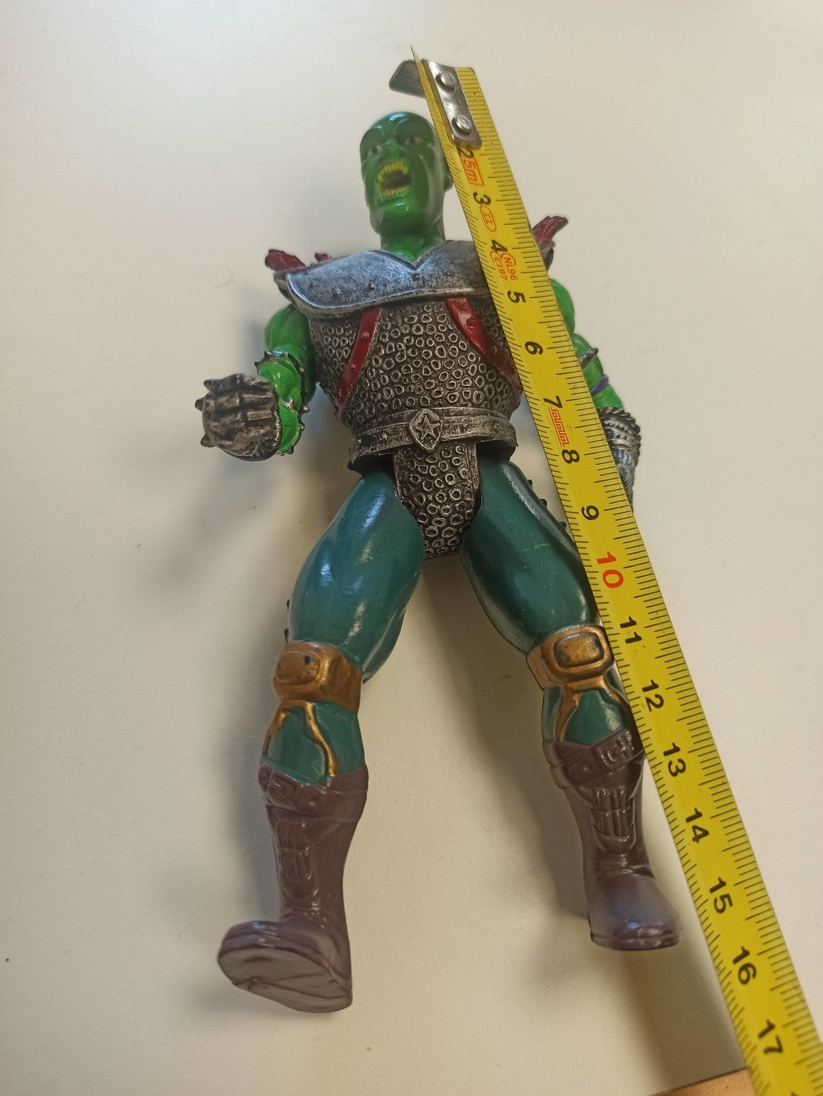 Figurine rétro orc guerrier Mystic Rings années 90, jouet ancien bootleg