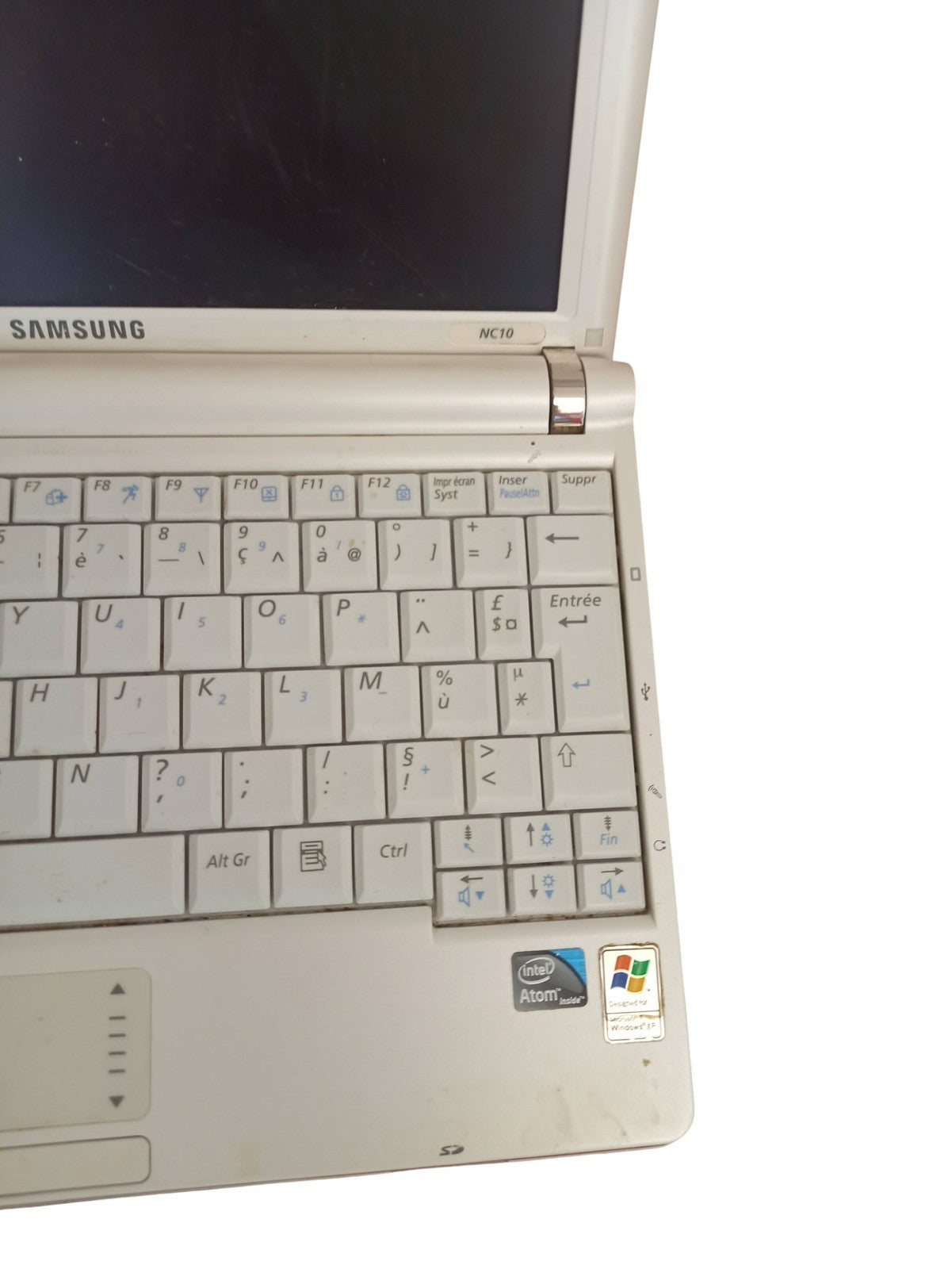 Mini PC portable Samsung NC10 vintage blanc Windows XP à réparer netbook ancien