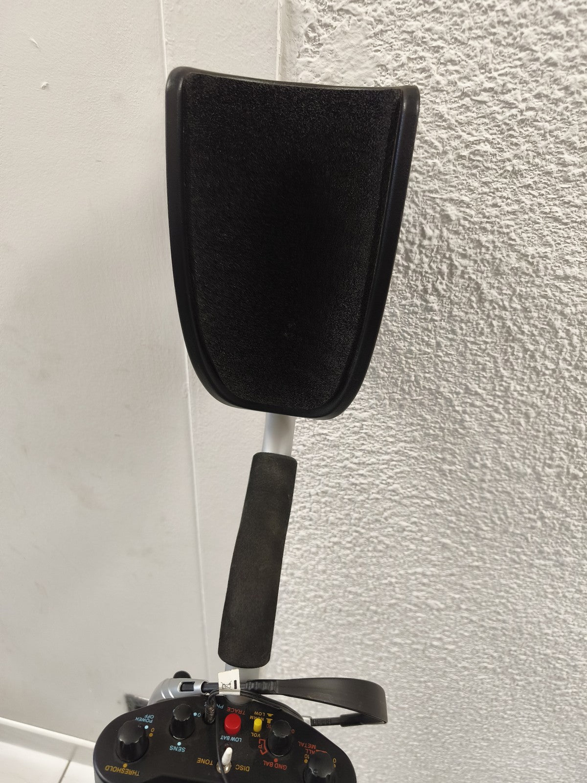 Détecteur de métaux vintage avec casque audio Koss Minelab ancien collection