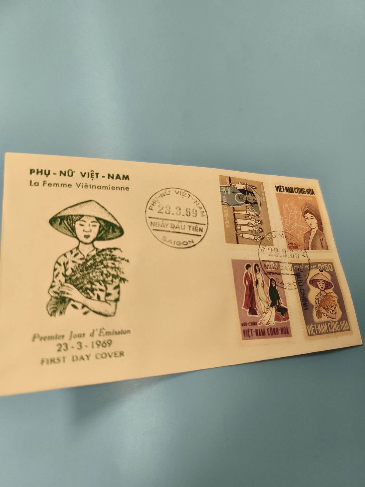 Ancienne enveloppe FDC Vietnam 1969 La Femme Vietnamienne timbres illustrés
