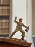 Figurine soldat parachutiste Starlux vintage béret rouge statuette rétro armée