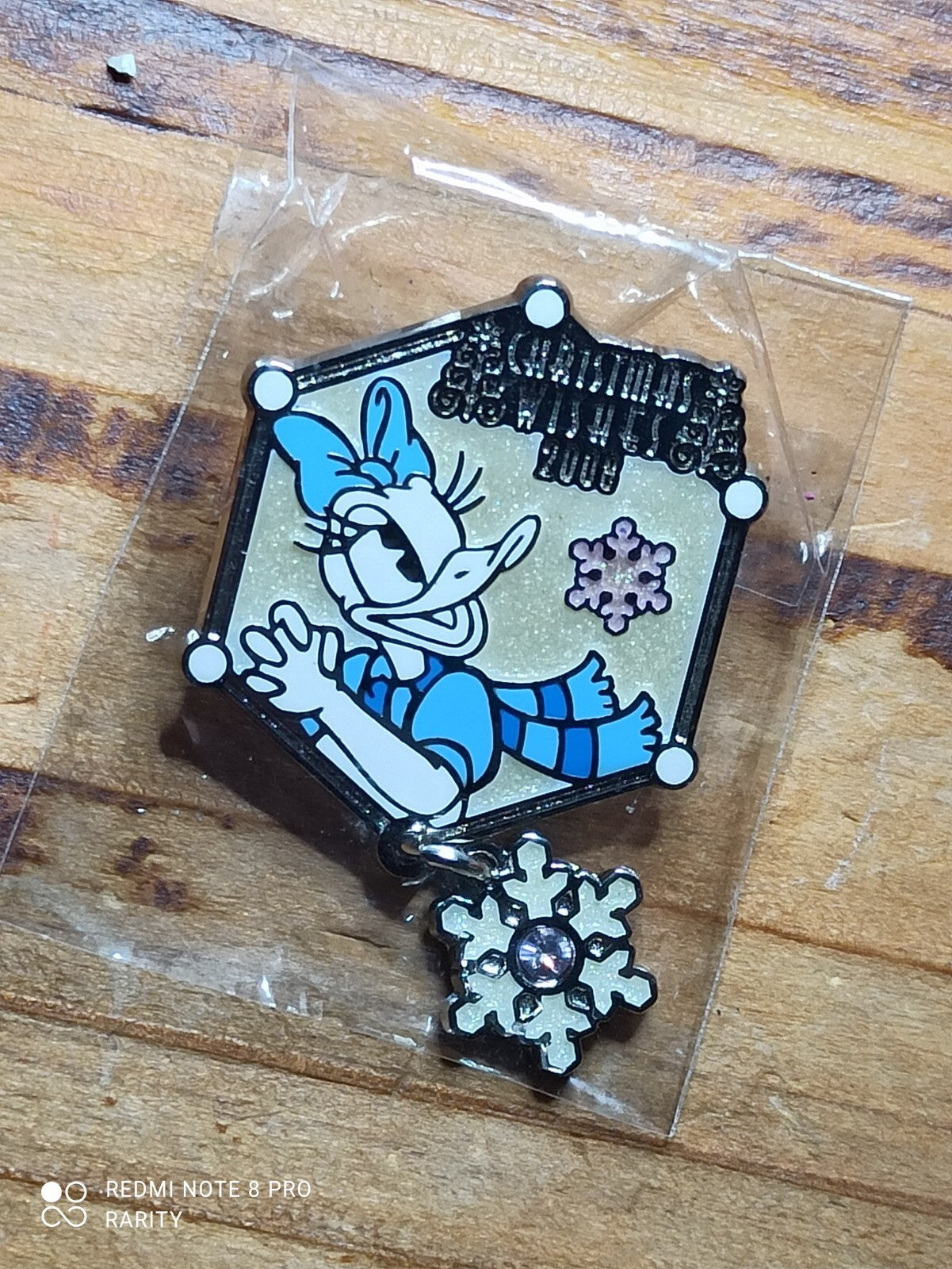 Pin's Daisy Tokyo Disneyland Noël 2008 Disney neige rare