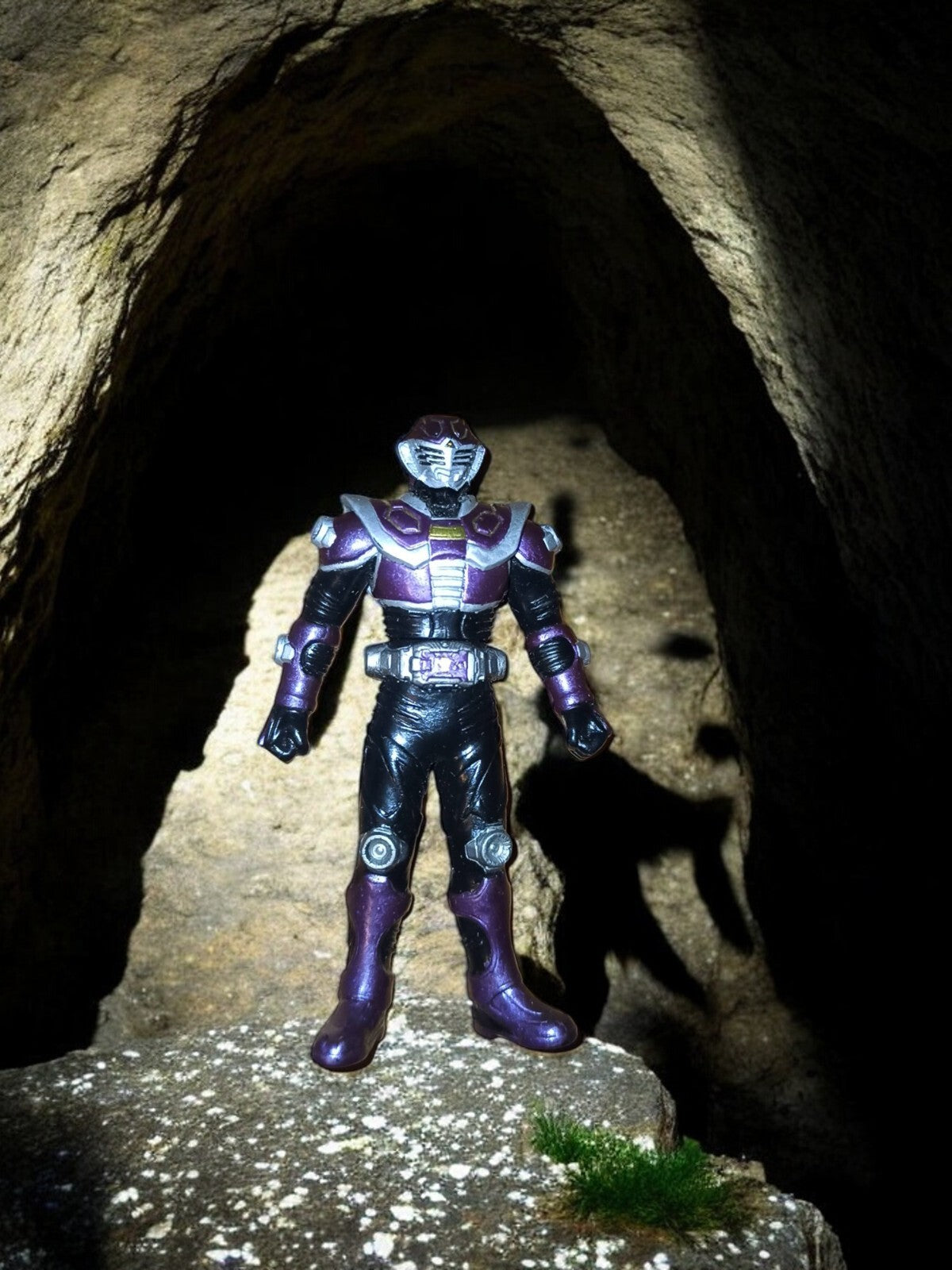 Figurine Kamen Rider Bandai Shodo Outsider violet noir rare Japon