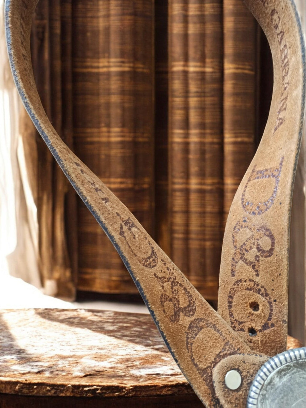 Ceinture Dolce & Gabbana vintage cuir marron boucle ovale gravée D&G