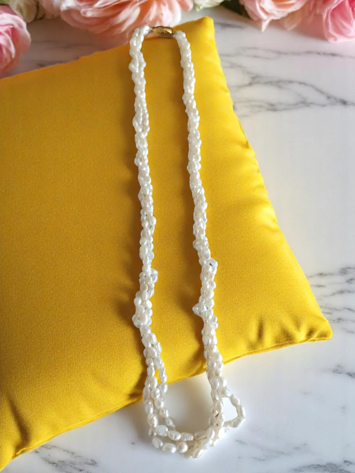 Collier en perles de culture authentiques vintage
