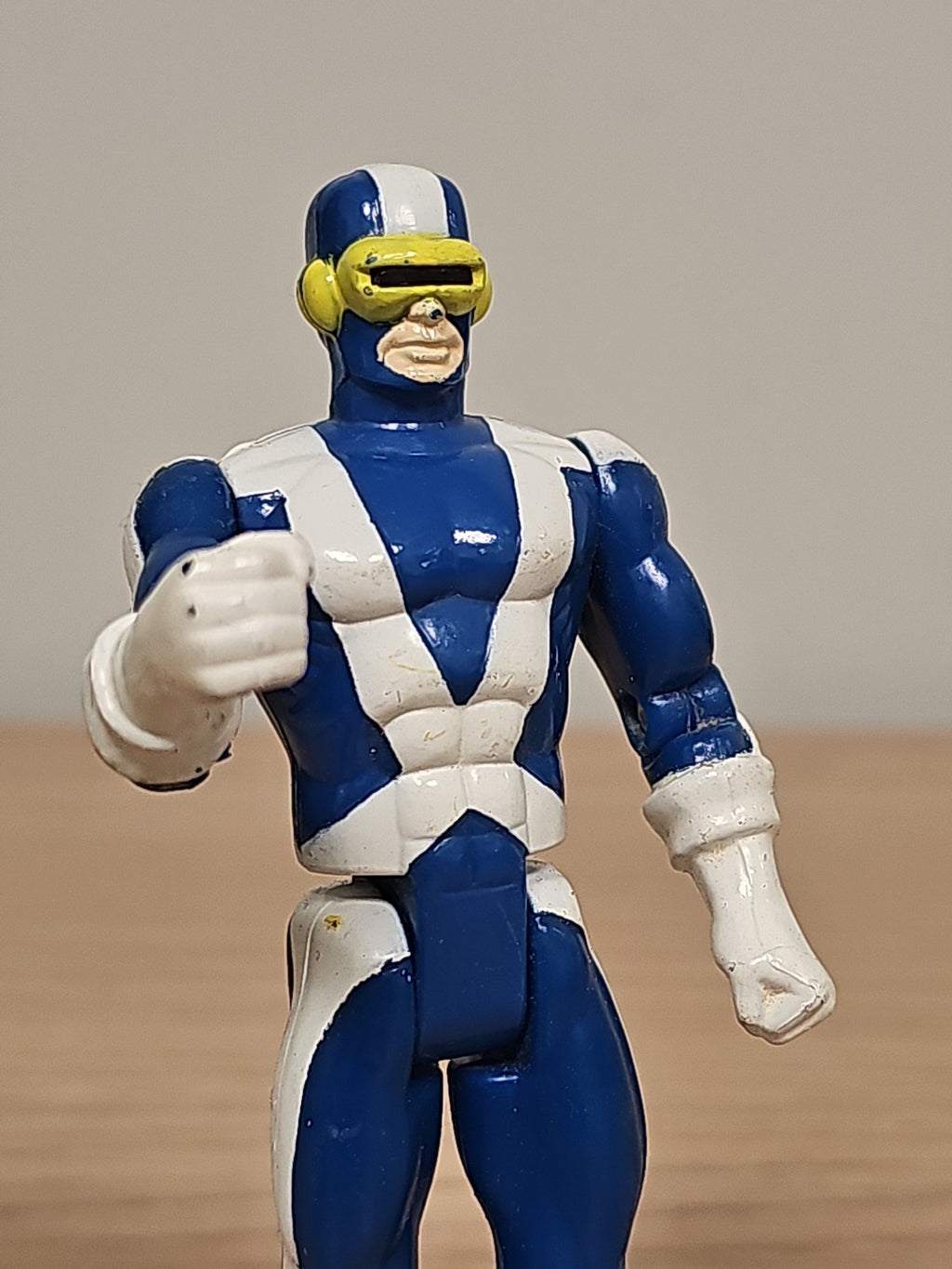 Figurine rétro Cyclope X-Men ToyBiz 1996 Marvel Comics ancien jouet vintage rare