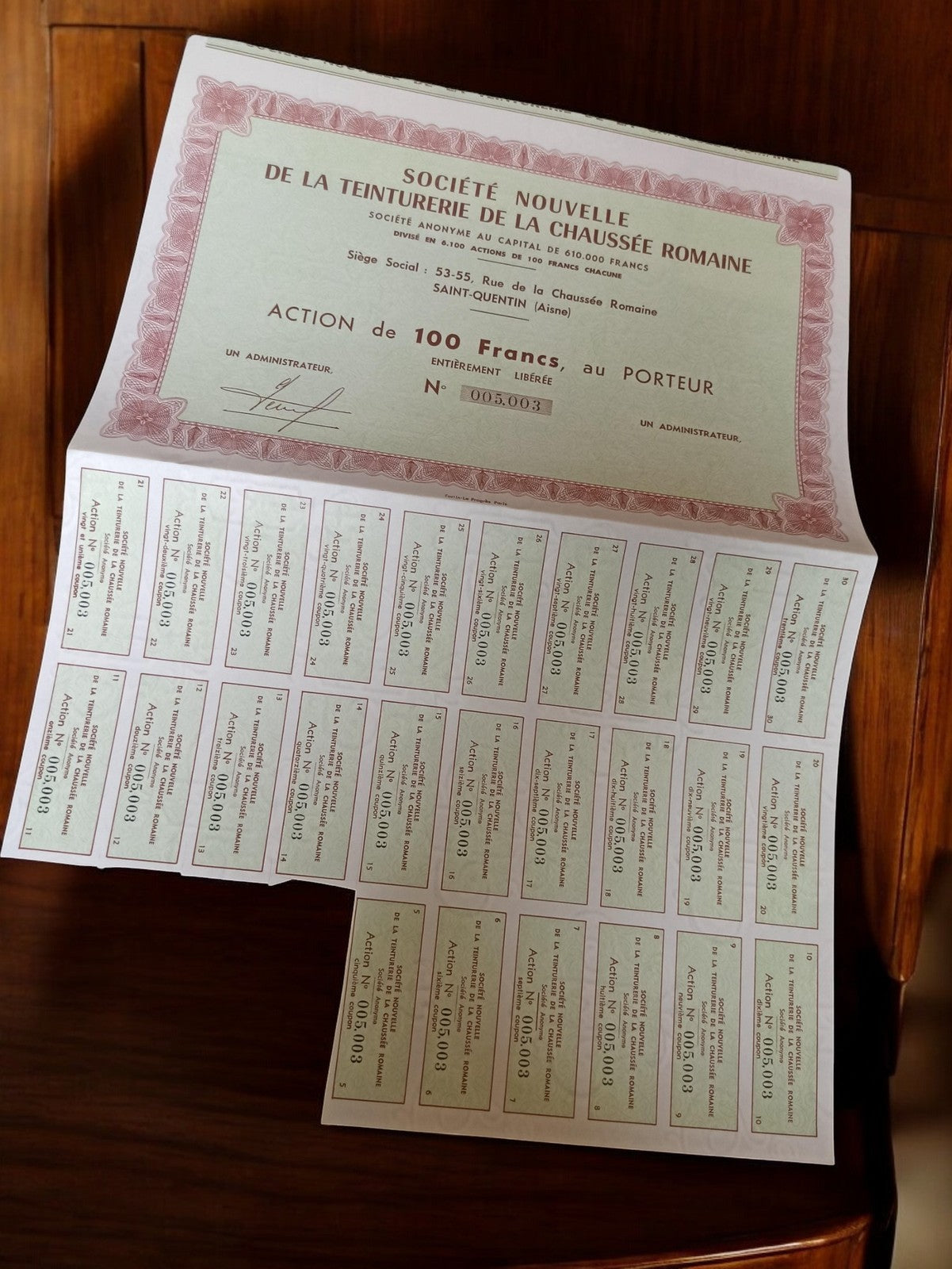 Action au porteur 100 Francs Société Teinturerie Chaussée Romaine années 1920