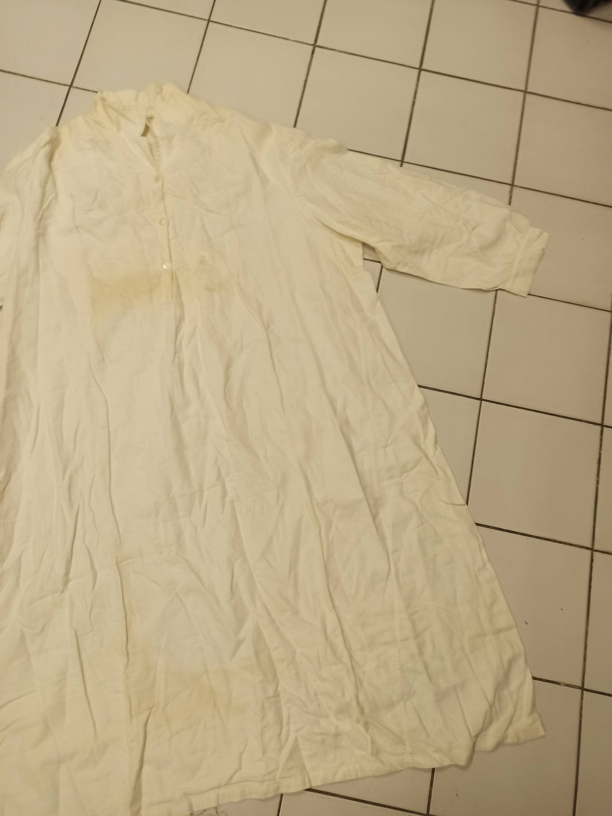 Robe ancienne brodée vintage années 1920 petite taille rétro collection femme