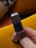 Montre connectée vintage à restaurer, bracelet noir, écran tactile, smartband