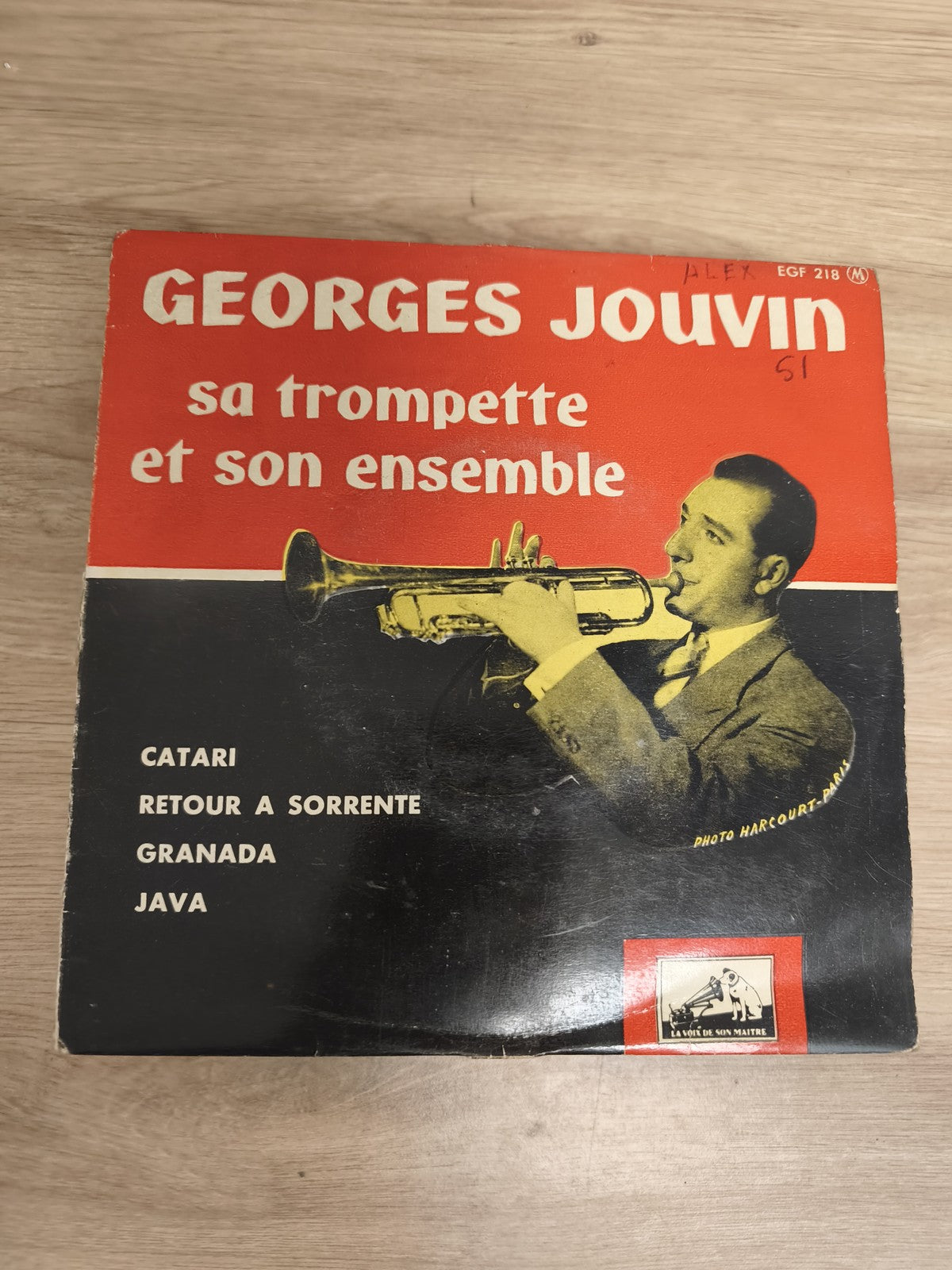 Vinyle 45T Georges Jouvin sa trompette et son ensemble pochette rouge noir