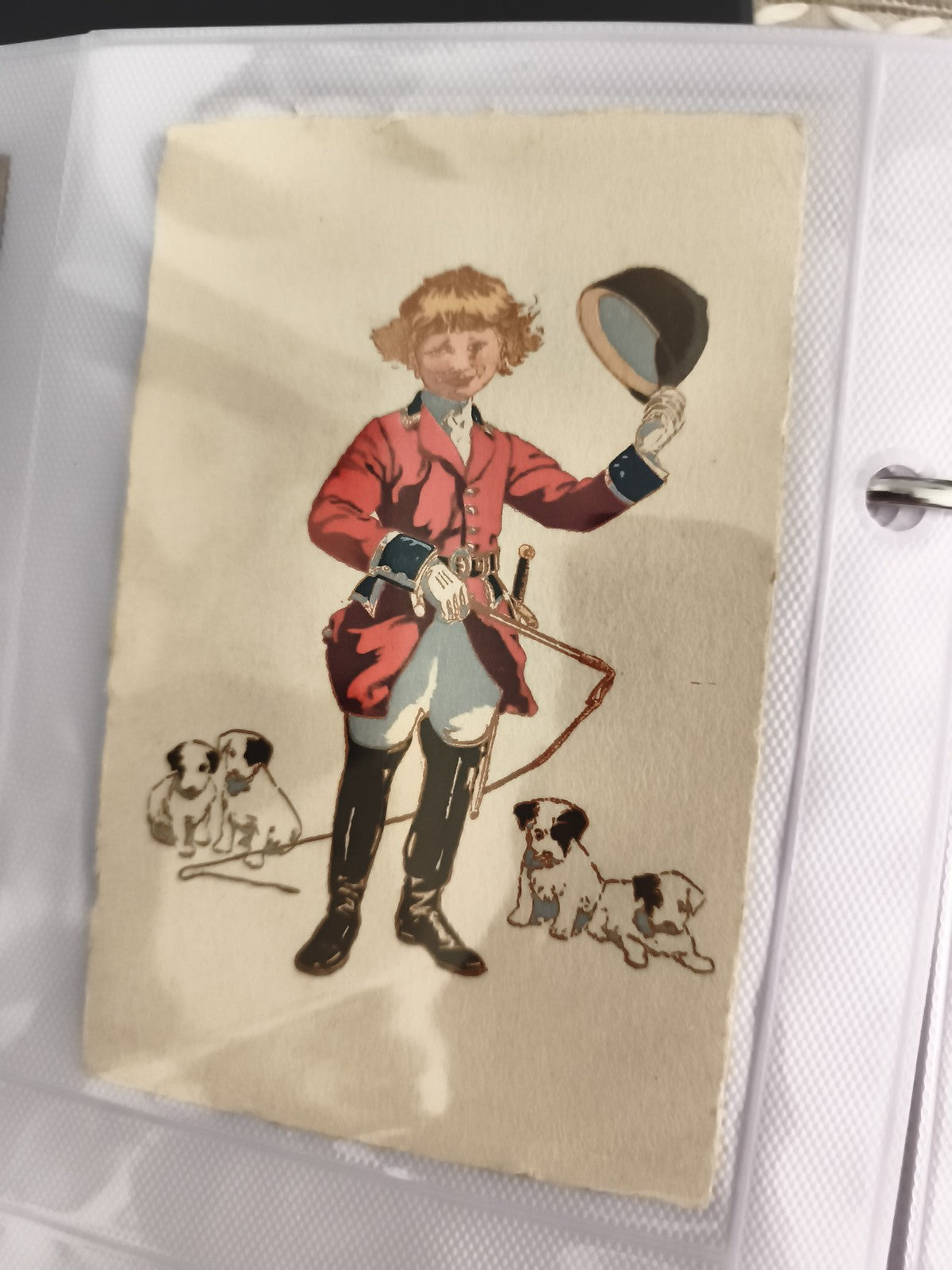 Carte postale ancienne illustrée enfant costume chasseur chiens CPA vintage