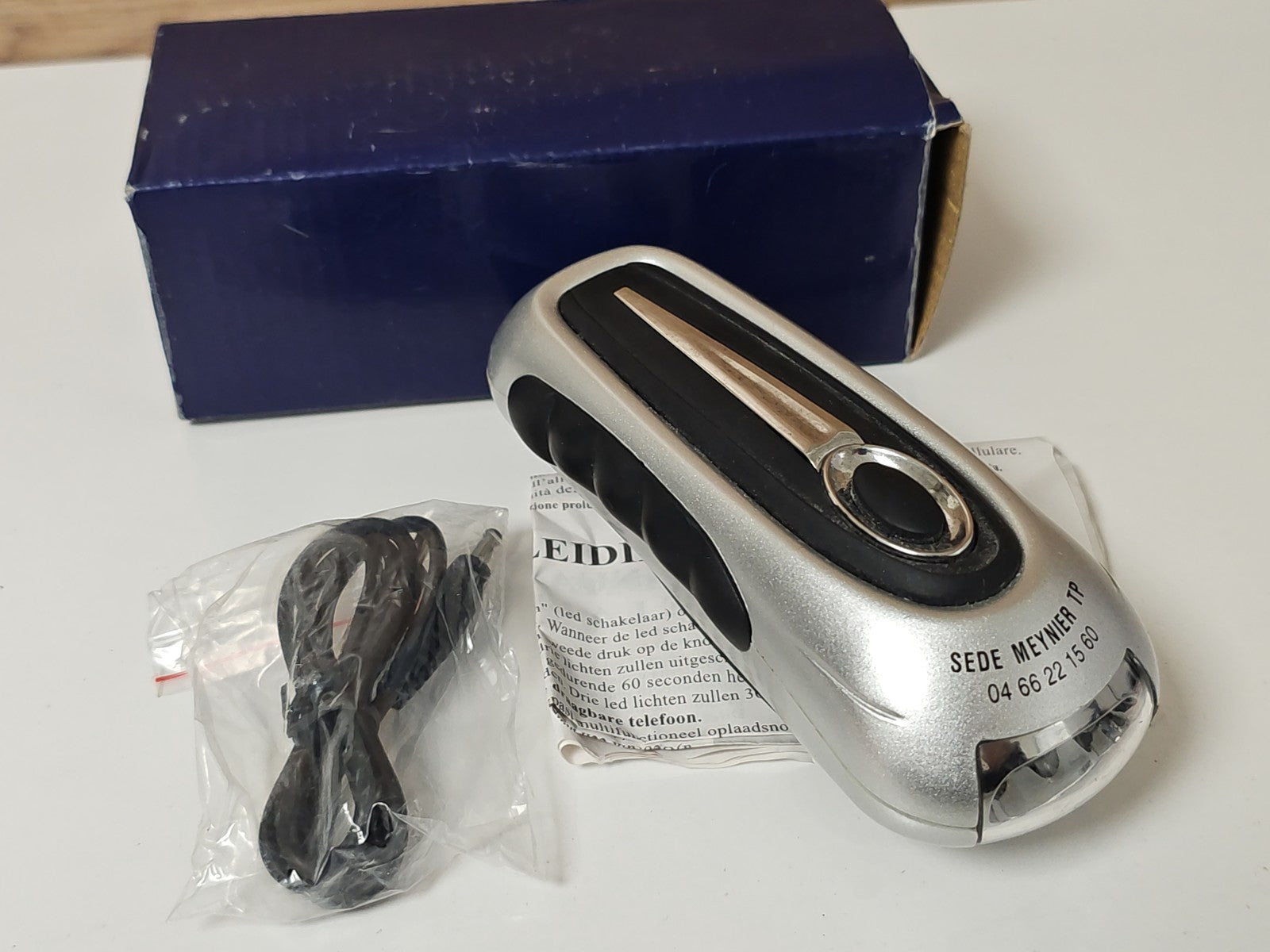 Lampe torche Sede Meynier originale, éclairage portable de marque Sede Menyer