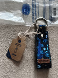 Porte-clés Cabaia motif bleu fleurs, keychain neuf, accessoire sac