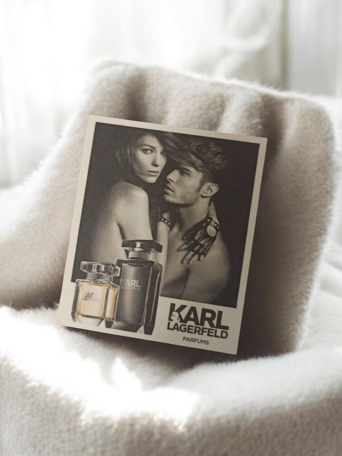 Carte publicitaire parfum Karl Lagerfeld vintage rétro objet d'occasion
