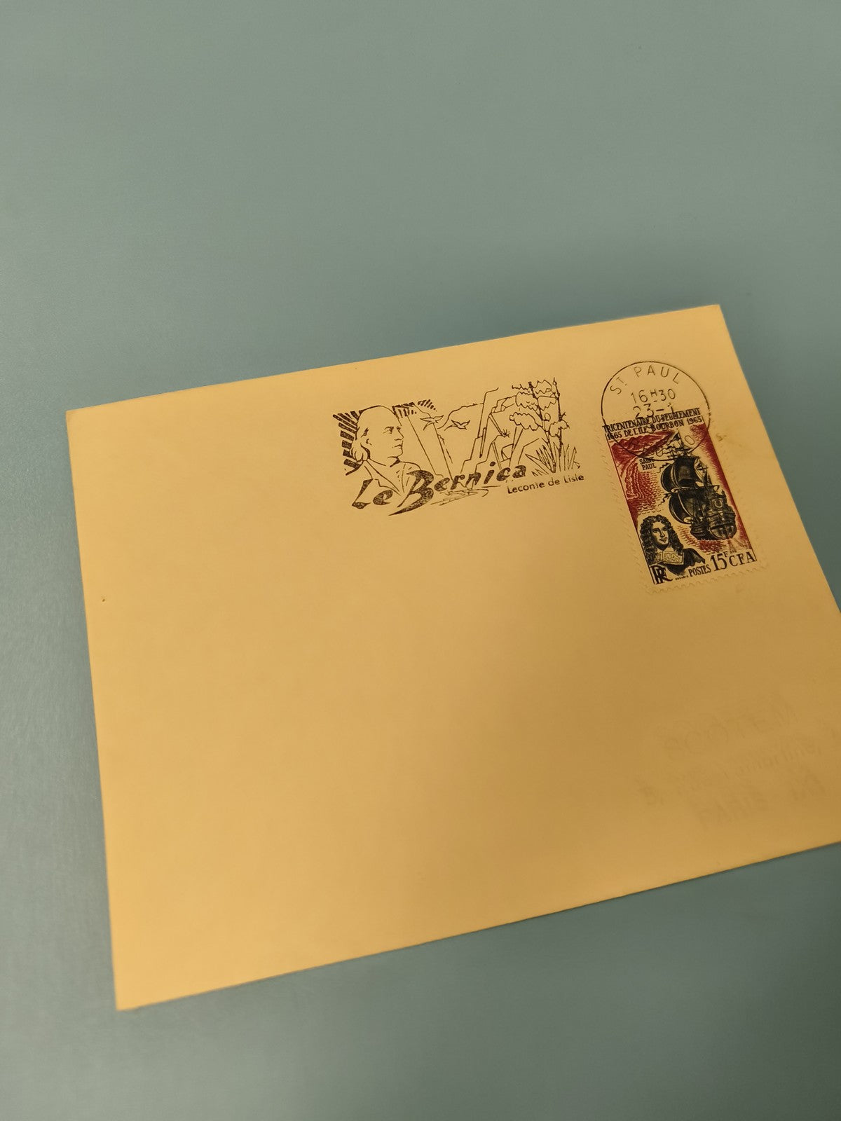 Ancienne enveloppe philatélie Le Bernica oblitérée St Paul collection vintage