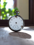 Montre à gousset ancienne métal, cadran émaillé, vintage à restaurer