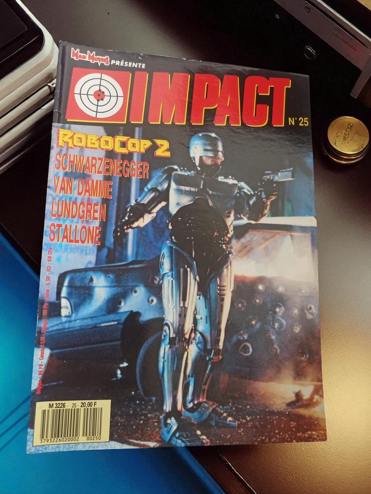 Magazine cinéma Impact n°25 Robocop 2 vintage années 90 Mad Movies ancien
