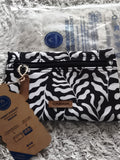 Trousse Cabaia motif noir et blanc, pochette avant medium neuve 18 cm