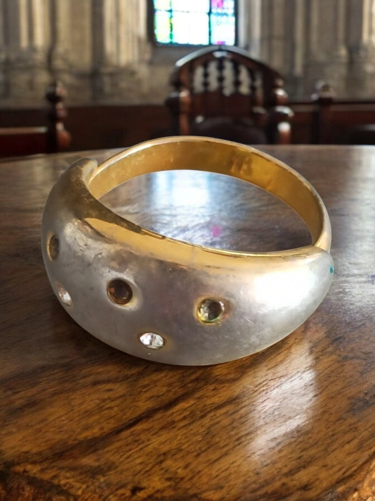 Bague vintage plaquée or bicolore, cristaux sertis, bombée, taille 56