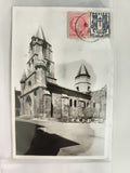Carte postale ancienne église romane timbres 1946 CPA photo noir et blanc