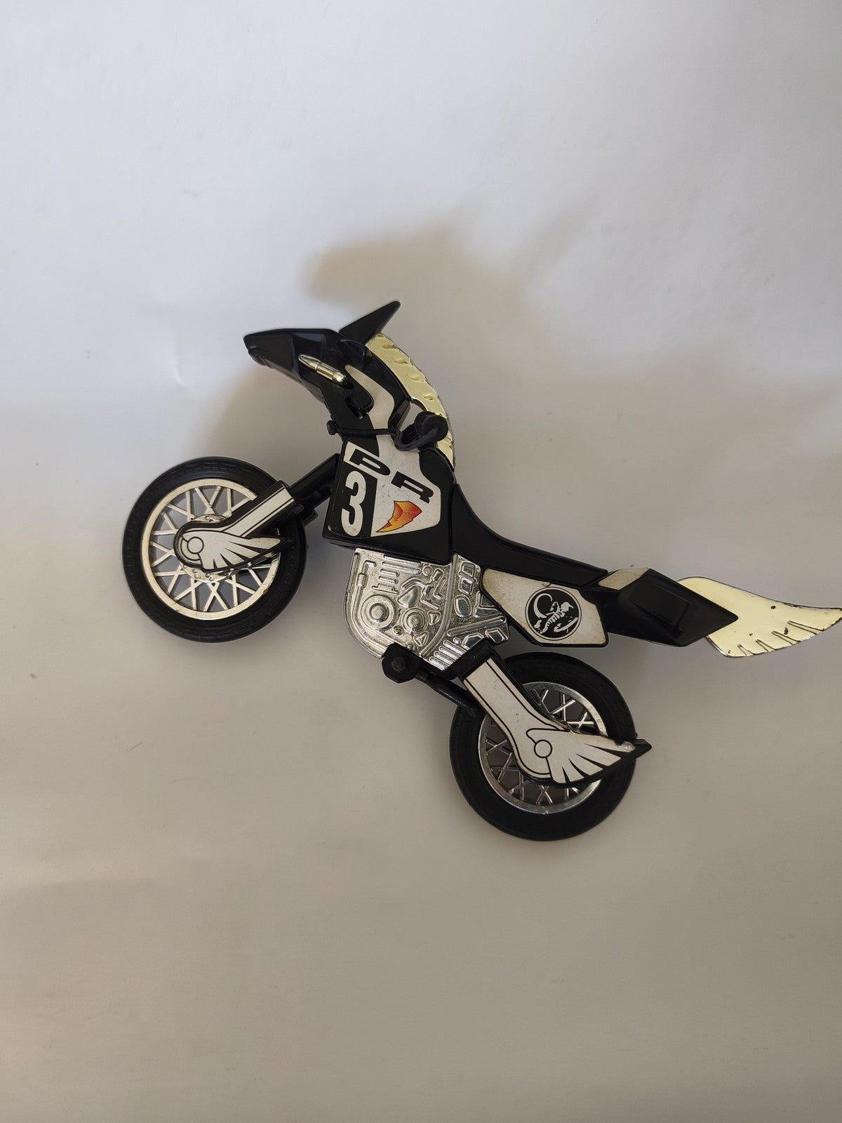 Moto rétro Bandai 1994 Power Rangers noir Thunder ancien jouet vintage collector