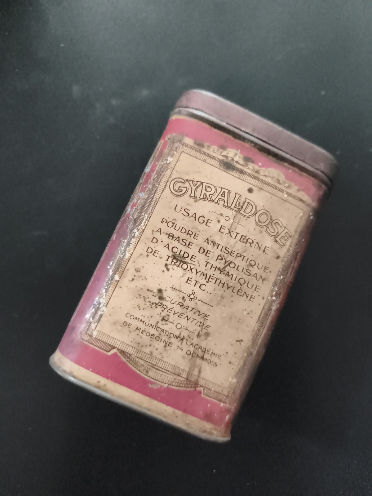 Boîte ancienne Gyraldose poudre antiseptique usage externe vintage déco pharmaci