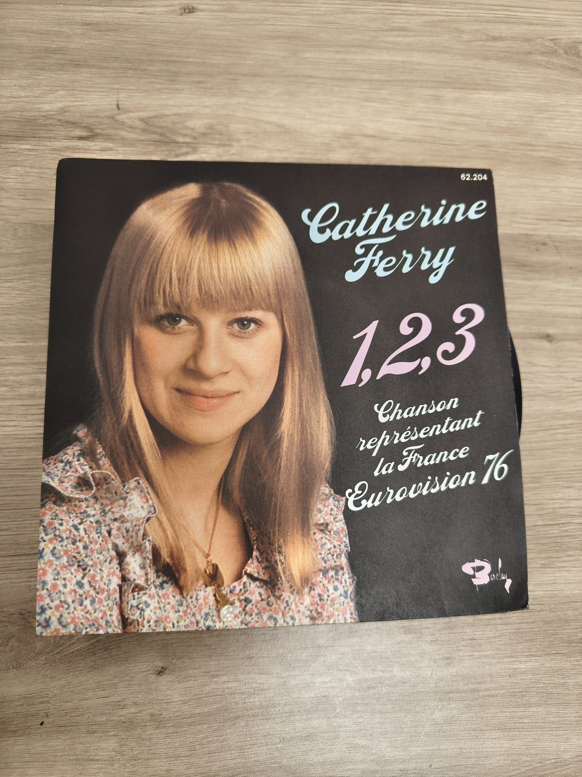 Vinyle 45 tours Catherine Ferry 1,2,3 Eurovision France pochette fleurie