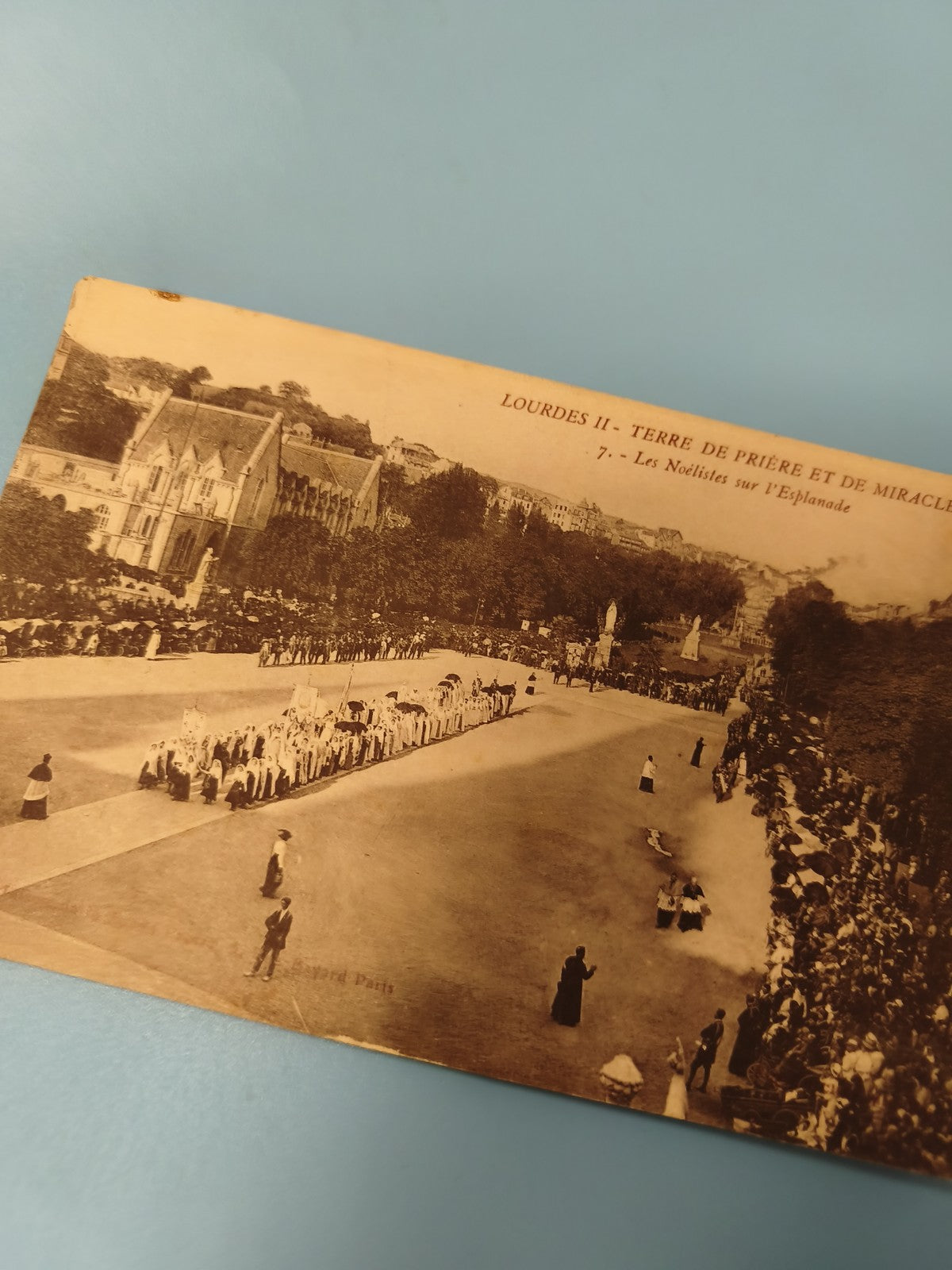Ancienne carte postale animée Lourdes procession religieuse vintage Ref 2