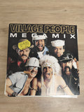 Vinyle 45T Village People Megamix pochette groupe couleurs (Ref 1)
