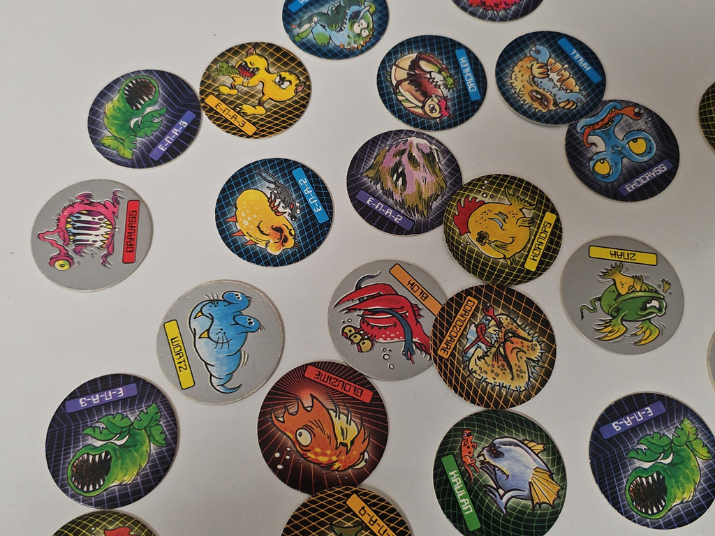 Gros lot de pogs Space Monsters originaux jeu d'enfance divertissant occasion