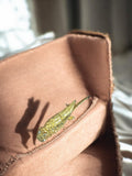 Broche lézard vintage plaquée or bijou rétro animal doré ancien