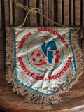 Fanion arbitre football vintage ancien accessoire rétro collection sport