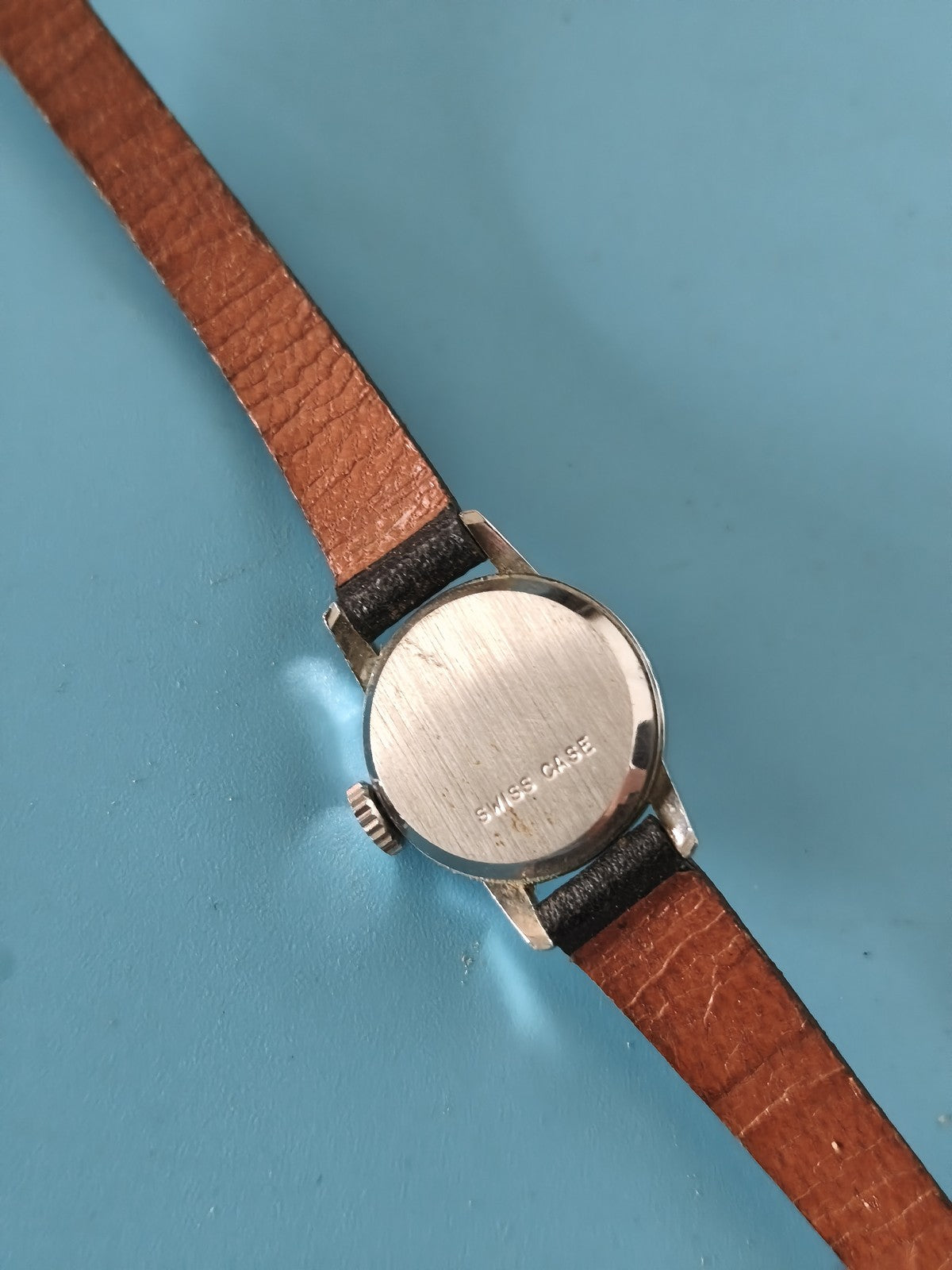 Montre femme Mortima vintage ancienne, montre à réviser, collection rétro