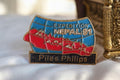 Pin's Expédition Népal 1991 Piles Philips vintage badge montagne