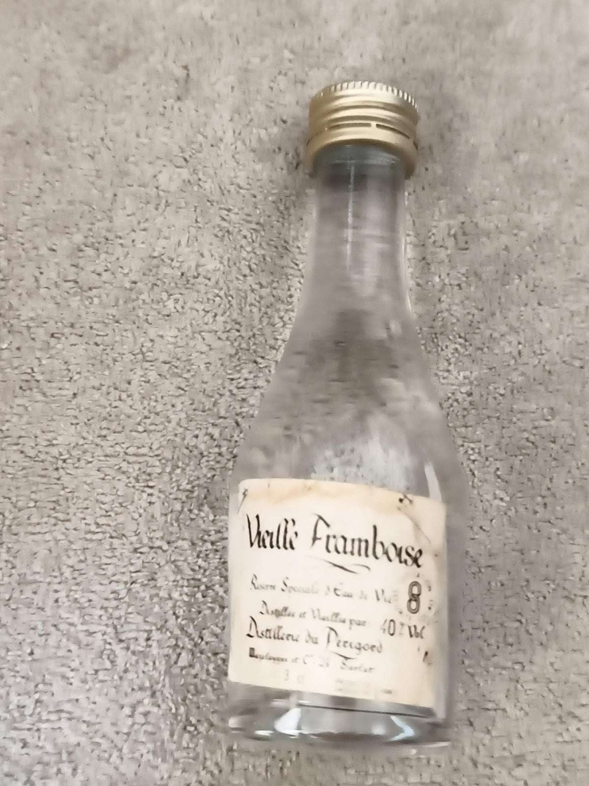 Mini-bouteille alcool Vialli Framboise Distillerie Périgord 40% bouchon métal