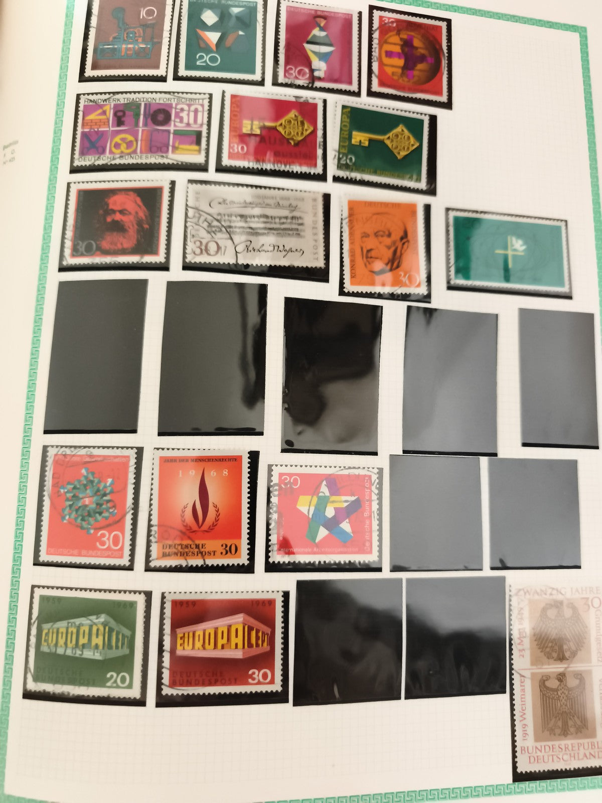 Timbres Allemagne Deutsche Bundespost modernes motifs Europa lot philatélie