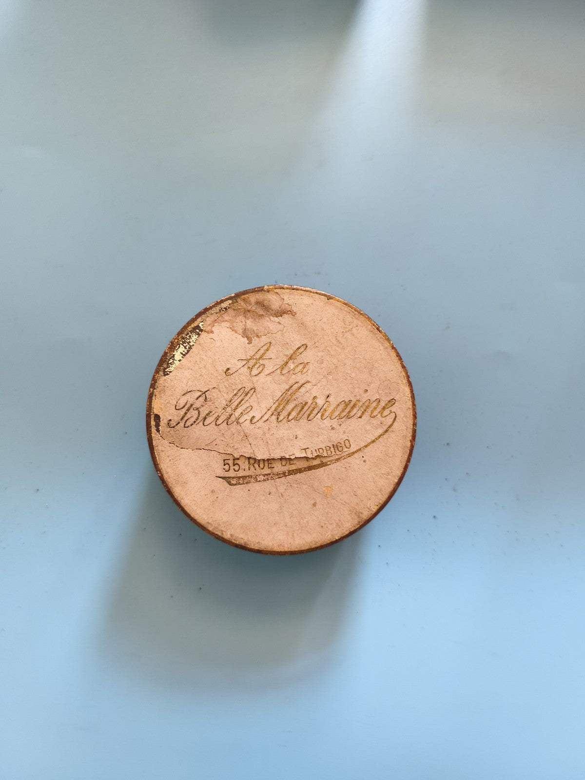 Petite boîte publicitaire ancienne vintage La Belle Marraine rétro collection dé