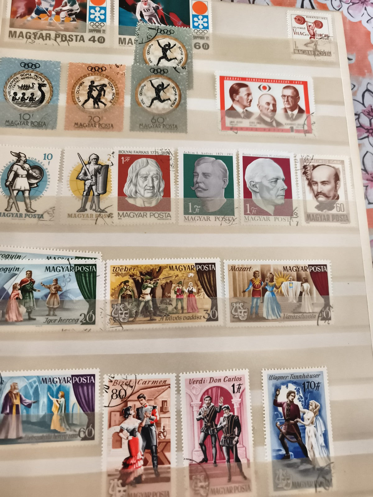 Timbres anciens Hongrie Magyar Posta thématiques olympiques, portraits, opéra