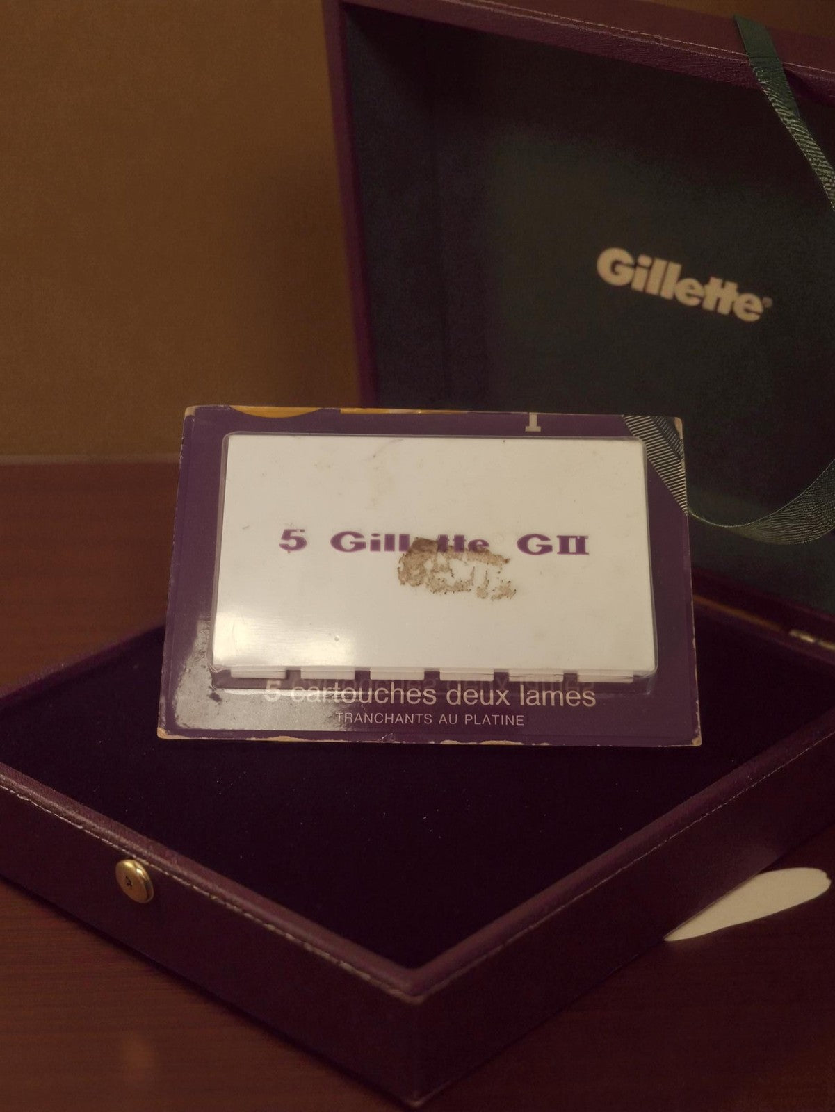 Lame de rasoir ancienne Gillette vintage années 1960 neuve collection rétro