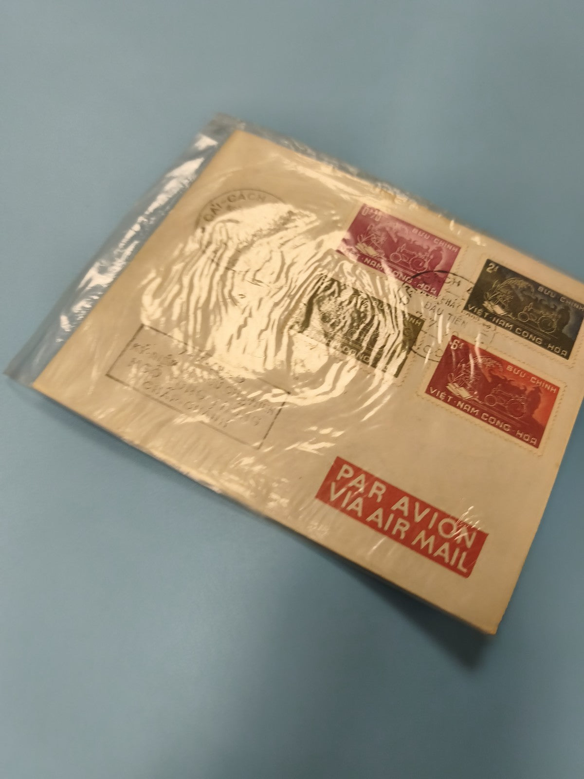 Ancienne enveloppe timbrée oblitérée Vietnam Par Avion philatélie collection