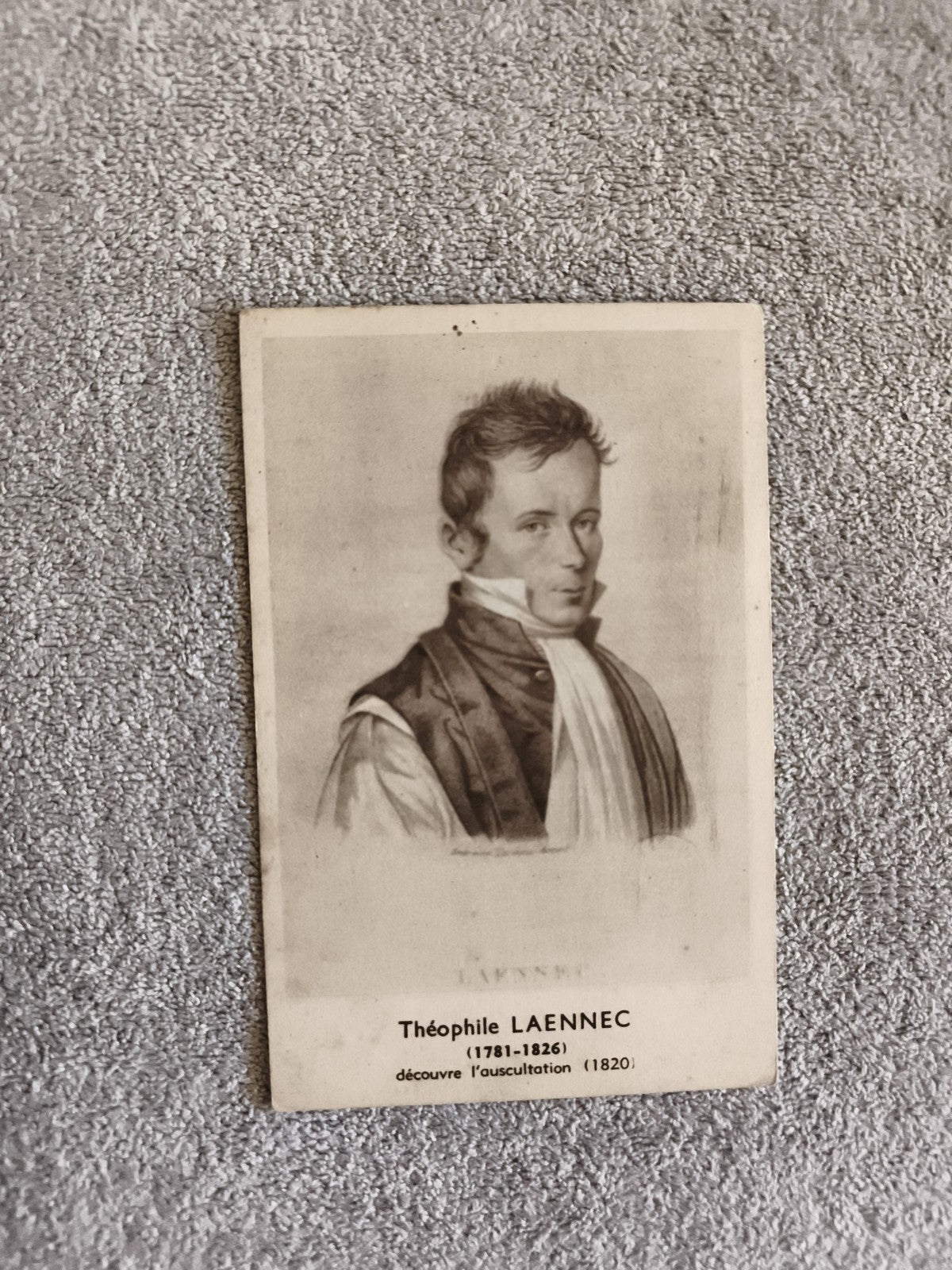 CPA portrait Théophile Laennec médecine auscultation 1820 carte postale ancienne