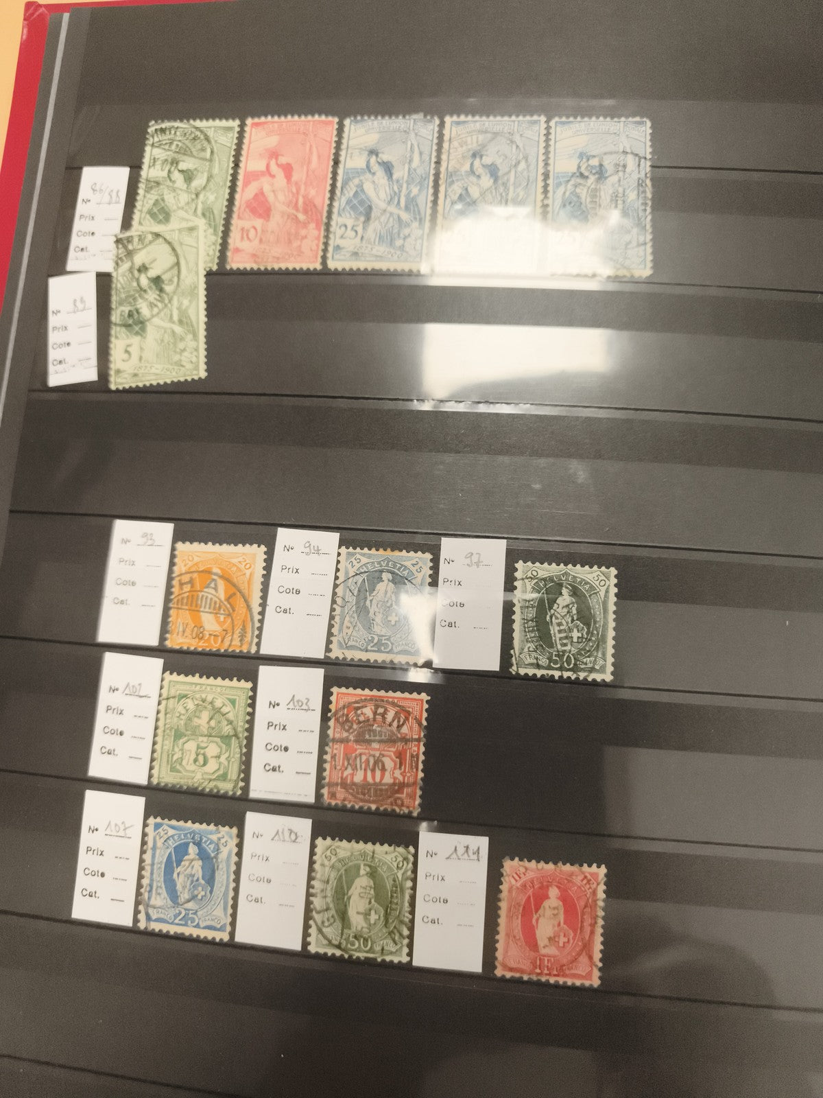 Timbres Suisse Helvetia oblitérés, motifs allégoriques, lot philatélie