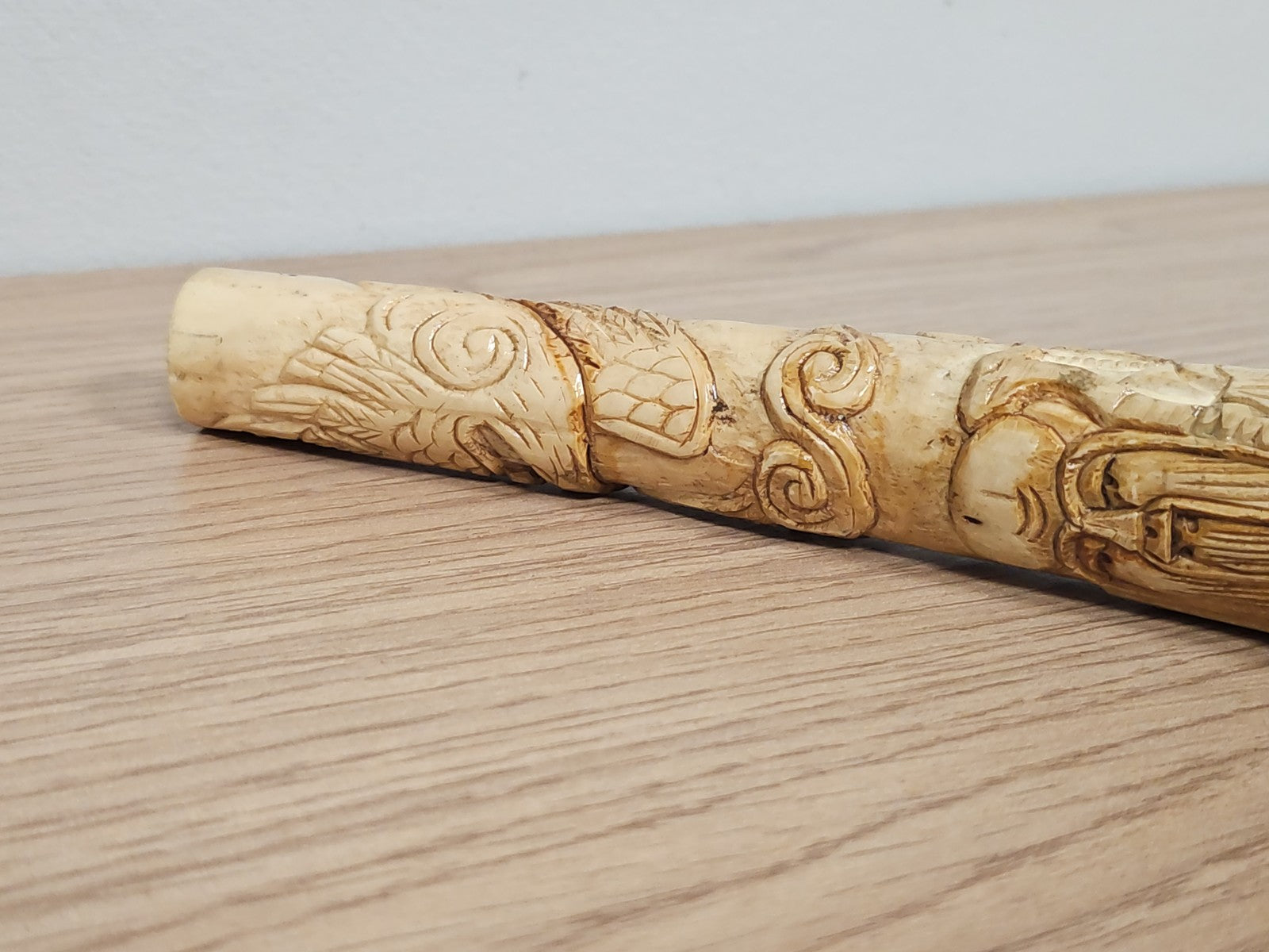 Grande pipe artisanale en os véritable pour fumeur, décoration ou usage quotidie