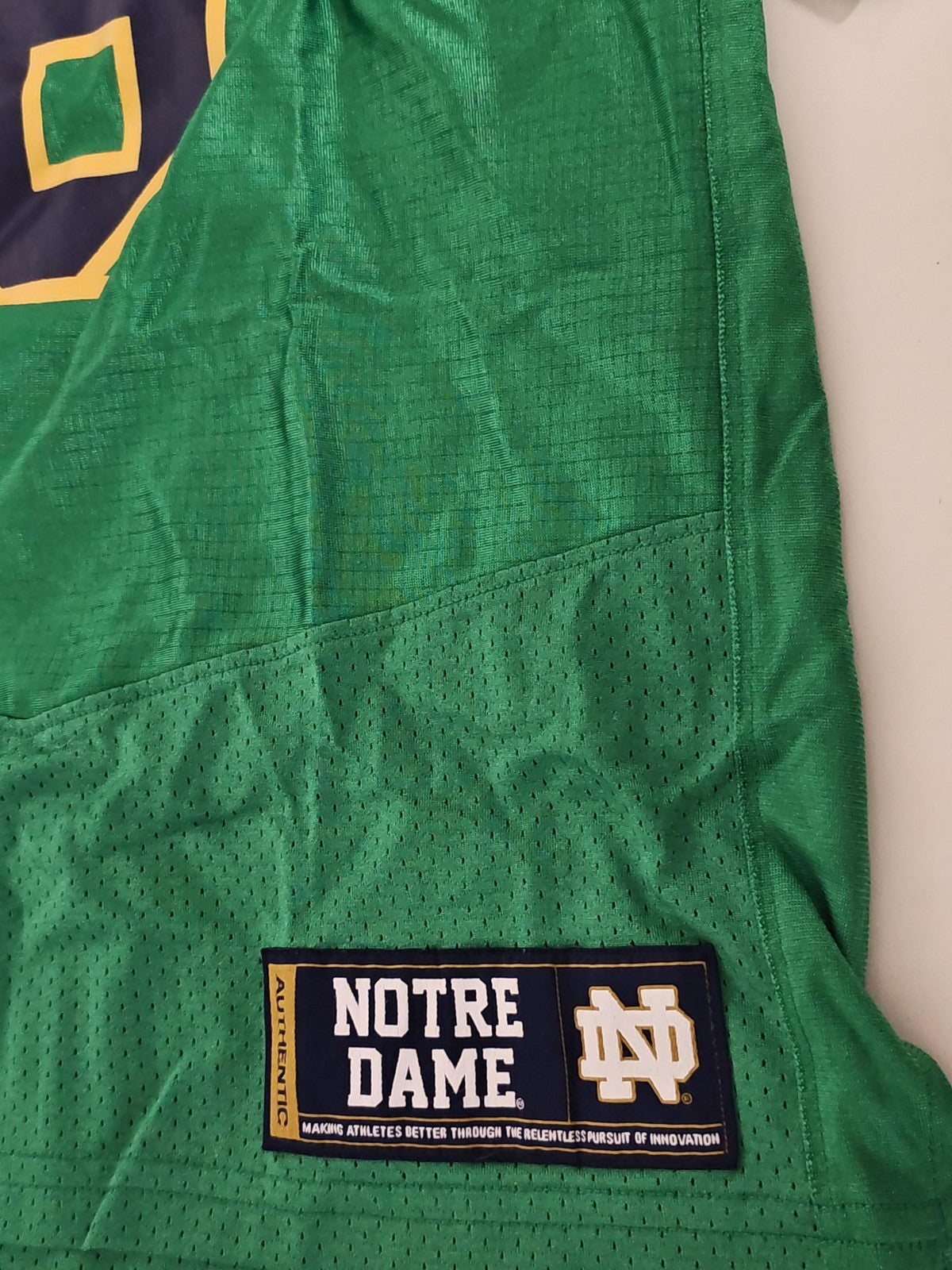 Maillot Under Armour Notre Dame Shamrock Series Boston Fenway Taille M Homme