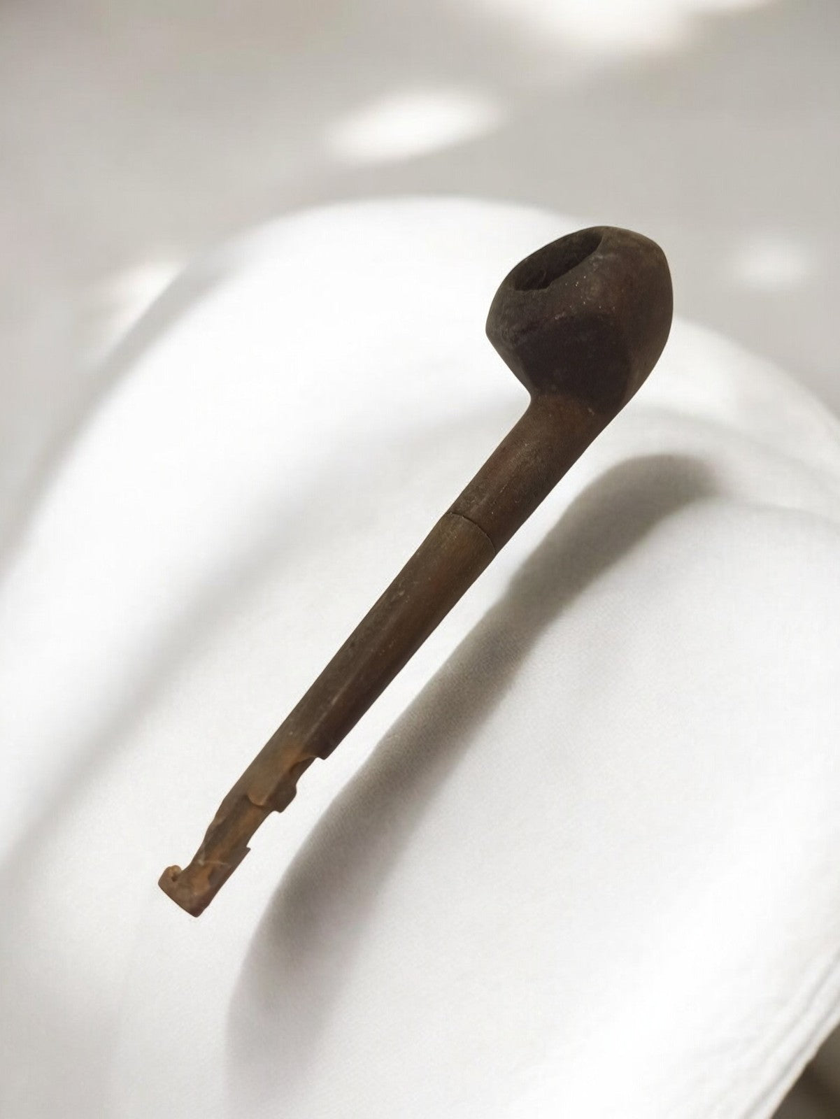 Pipe ancienne vintage à restaurer – forme droite – objet rétro déco