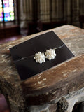 Boucles d?oreilles vintage perles blanches années 70, clip fantaisie rétro