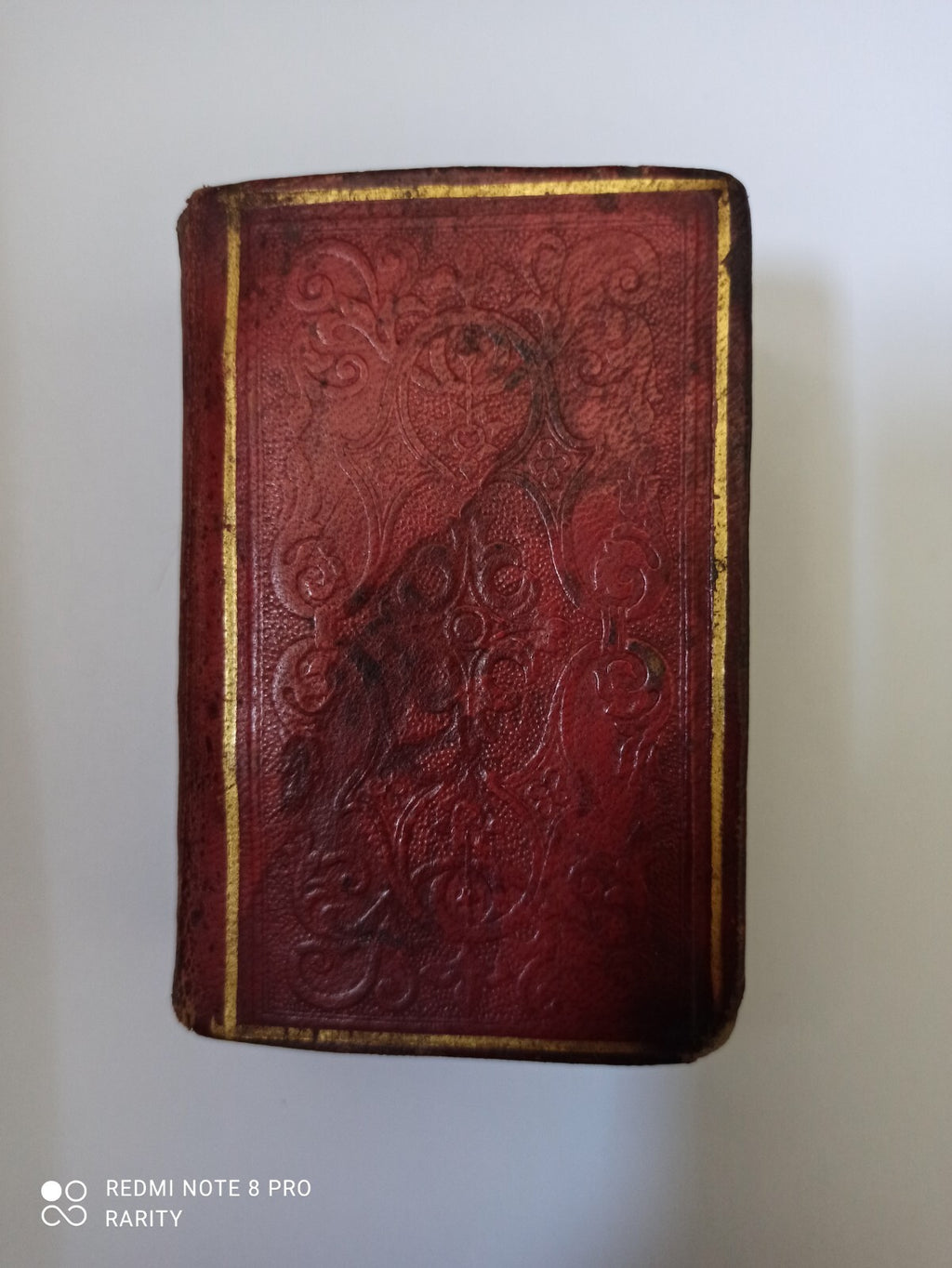 Livre ancien Nouveau Testament latin 1843 reliure rouge dorée rare