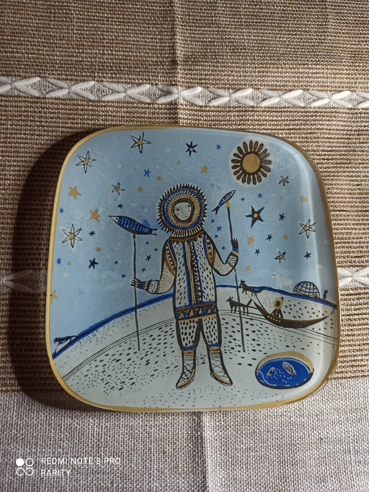 Assiette décorative Fragonard motif esquimau, décor hivernal, modèle déposé