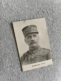 Carte postale photo Maréchal Foch portrait militaire philatélie